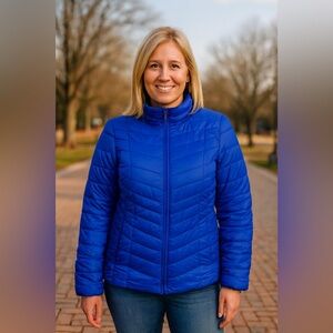 XERSION - BLUE Packable Puffer Jacket (sorry, it's missing its hood) large